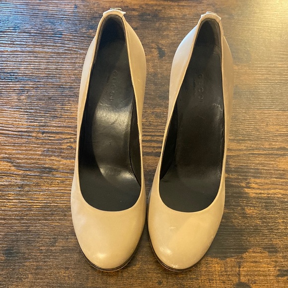Gucci Nude Pumps Size 38.5 - Picture 1 of 7